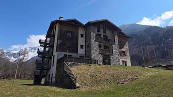 Facciata della struttura