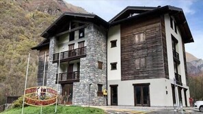 Exterior - Albergo Ristorante Casa Corti (Lombardia)