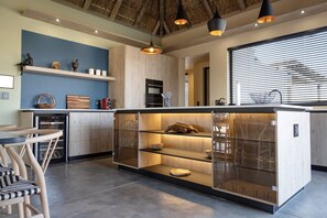Interior - villa Zawadi stylish villa (Hoedspruit)