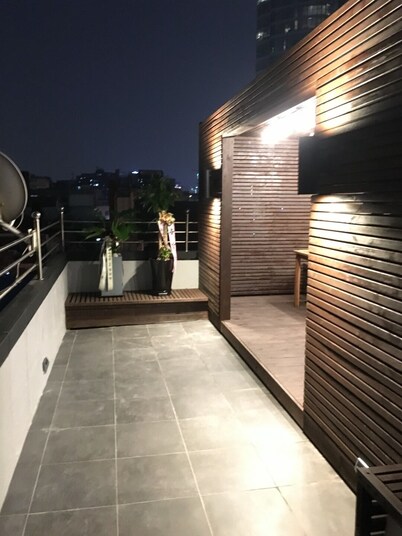 Romantic Rooftop 7minutes walks from Seoul Station