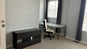 Unclassified image, 5 of 7, button - 4-Story Executive - Micro Suite - Private Rooftop - Free Parking (Atlanta)