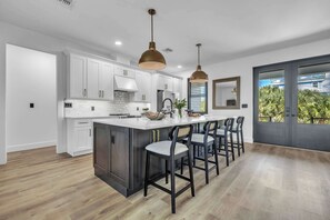 Fridge, microwave, oven, stovetop - New Build | Pool · Outdoor Bar · 2 Golf Carts Incl. (Captiva)