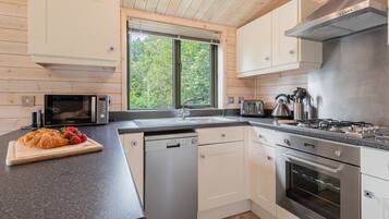 Microwave, oven, dishwasher
