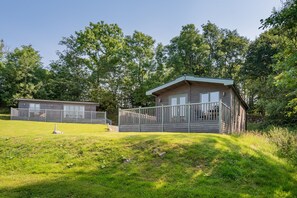 Exterior - Holt Lodge at High Borrans Farm (Windermere)