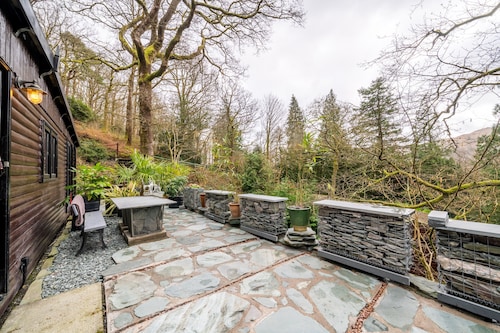 Bright Tarn Lodge -  Neaum Crag Woodland Estate