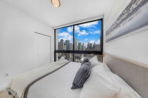 Appartement, 2 chambres, vue sur la ville | Accès au Wi-Fi (inclus)