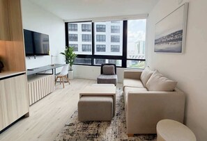 Living area - Distric 225 (Miami)
