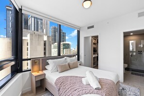 Appartement, vue sur la ville | Accès au Wi-Fi (inclus)