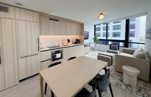 Dining room - Distric 225 (Miami)