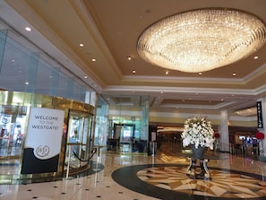 Lobby - Modern stylish studio suite 1 block off the famous Las Vegas strip (Las Vegas)
