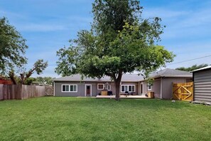 Exterior - Mins to Ocean Drive, Bayfront, Fam Friendly, Quiet (Corpus Christi)