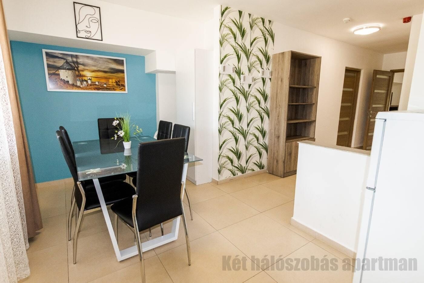 Apartment, 2 Bedrooms | Dining