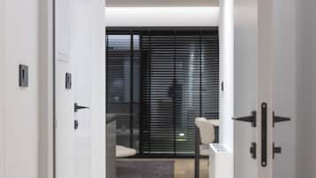 Departamento Prestigio, para no fumadores, vista al jardín | Interior