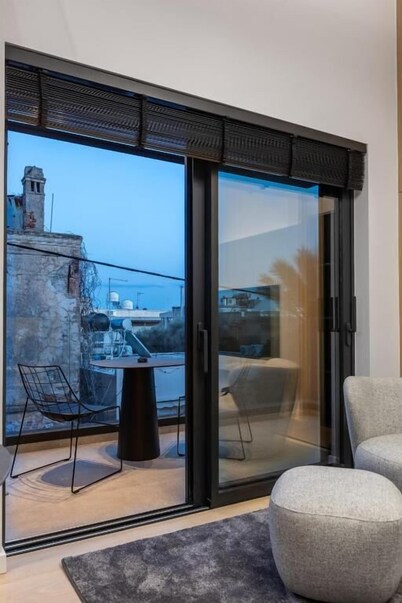 KALVOKORESI 16 I PREMIUM APARTMENTS