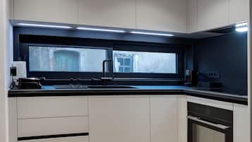 Exclusive Duplex, Non Smoking, City View | Private kitchen