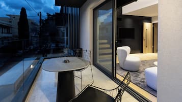 Signature Duplex, Non Smoking, City View | Exterior