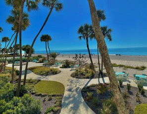 On the beach - Panoramic Gulf Views - Sand Castle I 801 (Indian Shores)