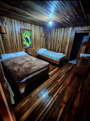 Room - hotel rey  (Santa Elena)