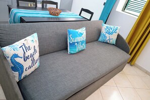 Interior - Charming 1BR APT in Santa Maria – 4 Min Walk to Beach & by the Main Street (Santa Maria)