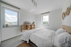 1 Schlafzimmer, Schreibtisch, WLAN