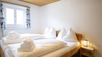 6 Schlafzimmer, kostenloses WLAN, Bettwäsche