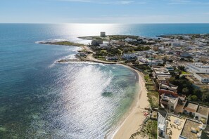 Beach nearby - Villino Augusto by BarbarHouse (Torre Lapillo)