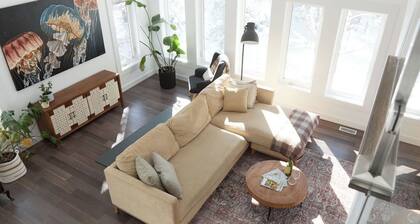 Upscale Stratford Oasis âą Close to Charlottetown, Golf & Shore