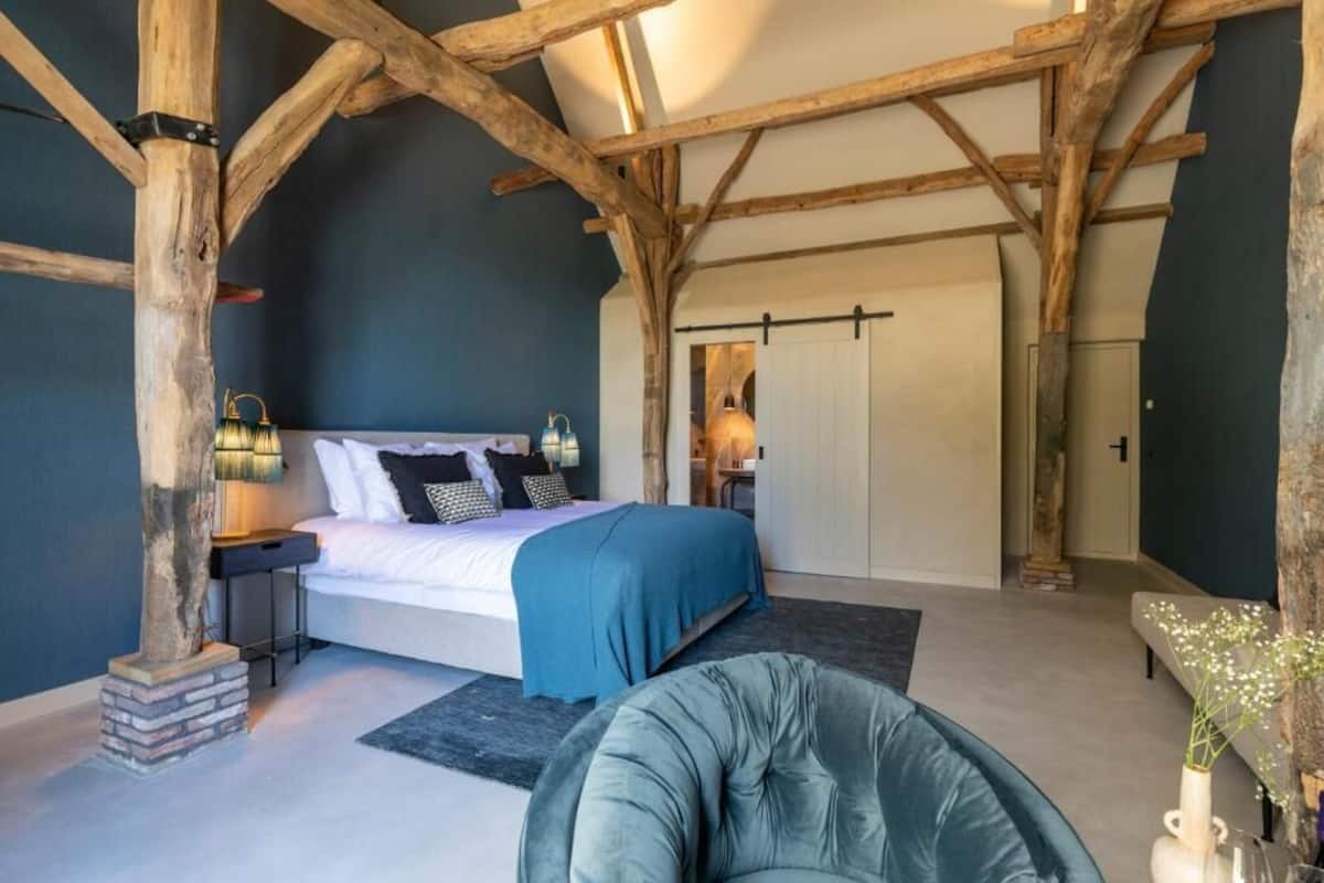 Suíte luxo, vista para o jardim