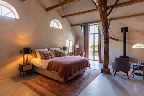 Deluxe Suite, Garden View