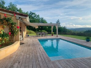 Piscine extérieure