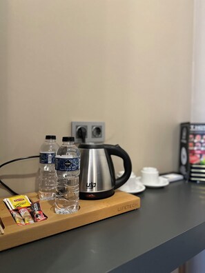 Coffee and/or coffee maker - Loft Park Hotel - Airport 10 Minutes (Arnavutkoy)