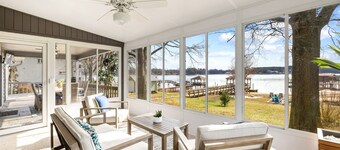 NEW! Covered Dock, 2 Game Rooms, Kayaks, Firepit