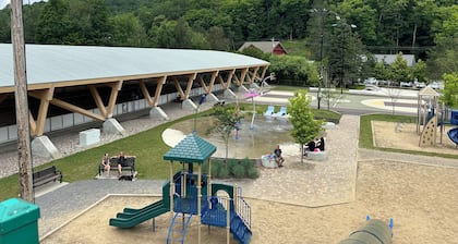 Nordic Charley - A/C - Mezzanine on 2nd floor - Mountain & lake view