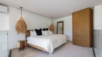 Standard Loft, Patio, Courtyard View