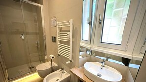 舒適公寓 | 浴室 | 免費梳洗用品、提供毛巾、番梘、洗頭水