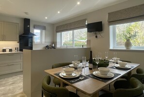 Dining - Easedale -  a cottage that sleeps 6 guests  in 3 bedrooms (Central Keswick)