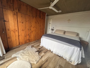 4 bedrooms, free WiFi, bed sheets
