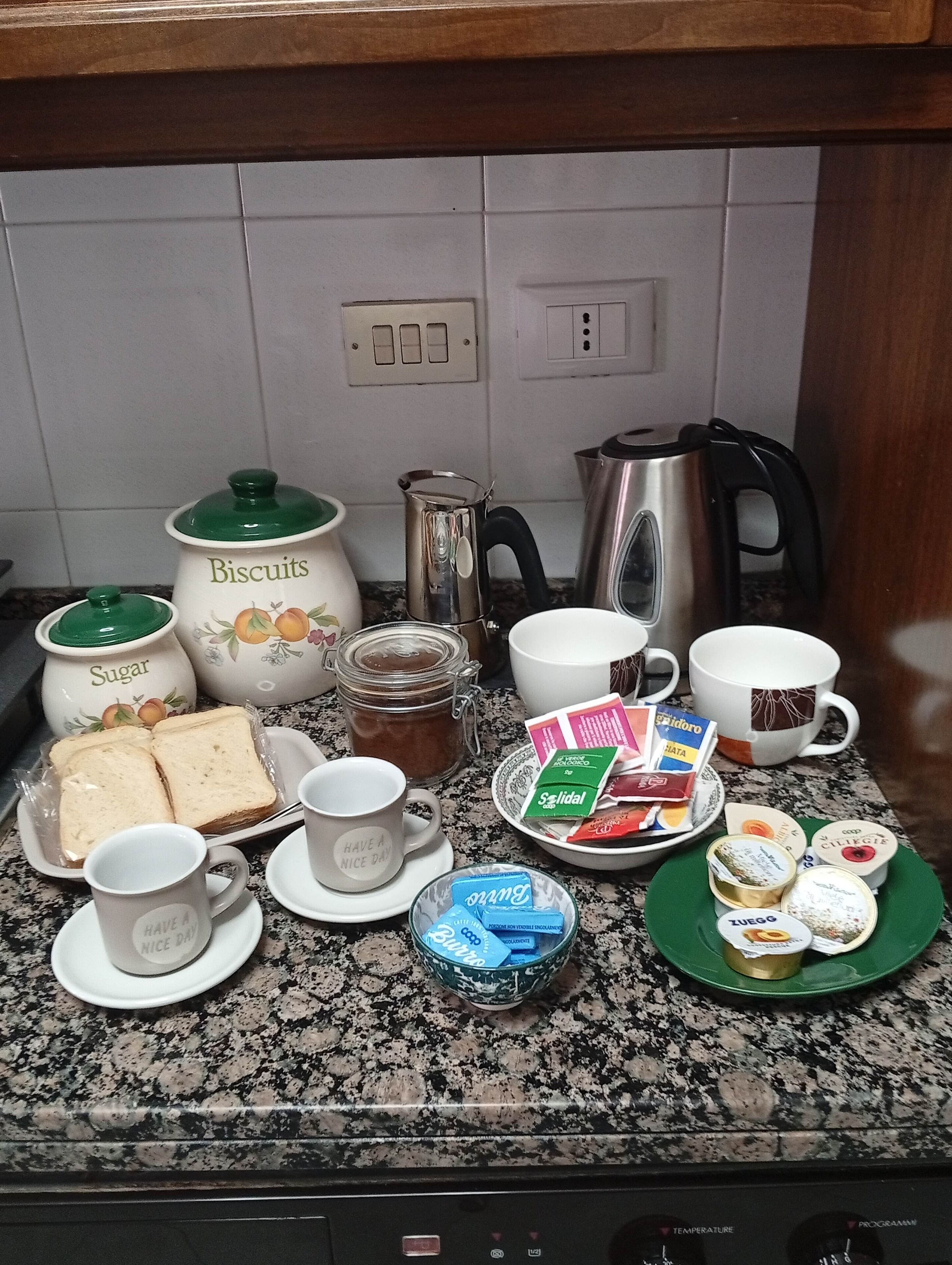Comida y bebida