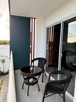 Apartment, 2 Schlafzimmer, Balkon | Balkon