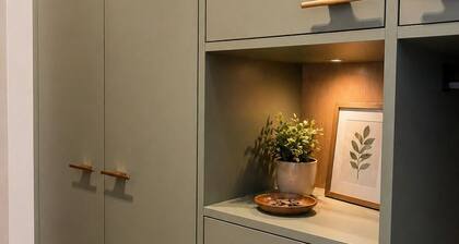 Le 28 : Studio - Terrace & Garden (Near Tram)