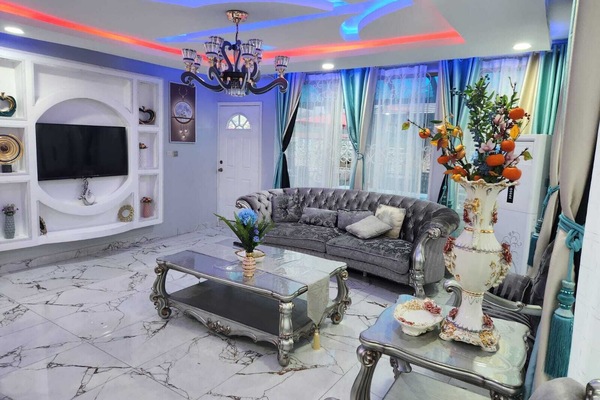 Superior Penthouse, Mountain View | Living area | 50-inch Smart TV with cable channels