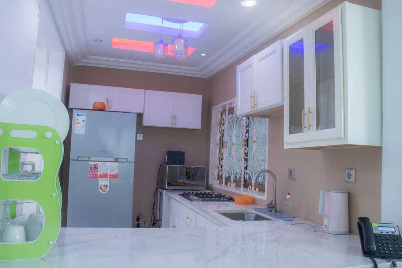 Superior Penthouse, Mountain View | Private kitchen