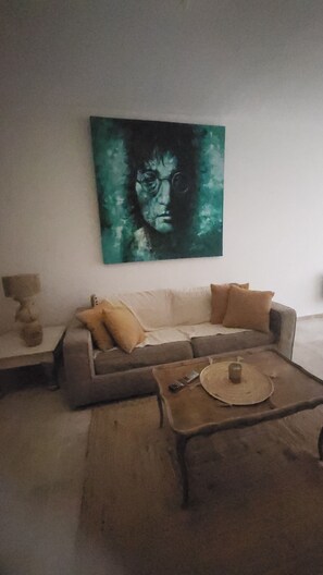 Living area - House within walls Aigues-Mortes (Aigues-Mortes)