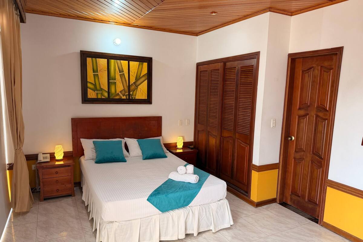 Double Room, Balcony