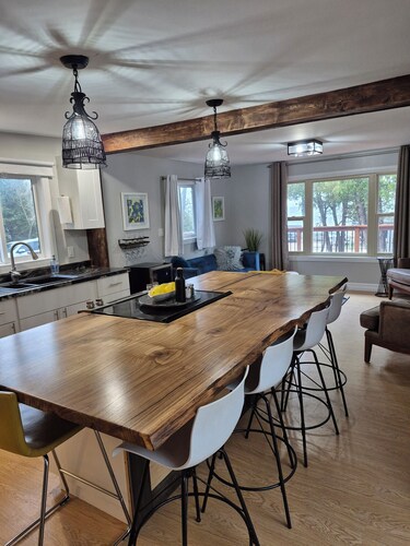 The Beach Lookout Cottage at Sauble Beach!