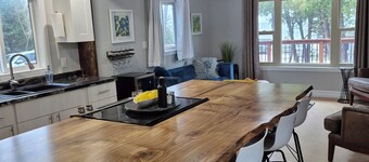 The Beach Lookout Cottage at Sauble Beach!