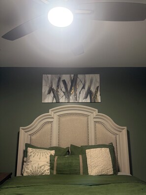 Room - 4-bedroom Hidden Gem in charming Sumter SC (Sumter)