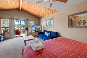 4 bedrooms, iron/ironing board, bed sheets - Lakeview Haven- Luxury Retreat (Big Bear Lake)