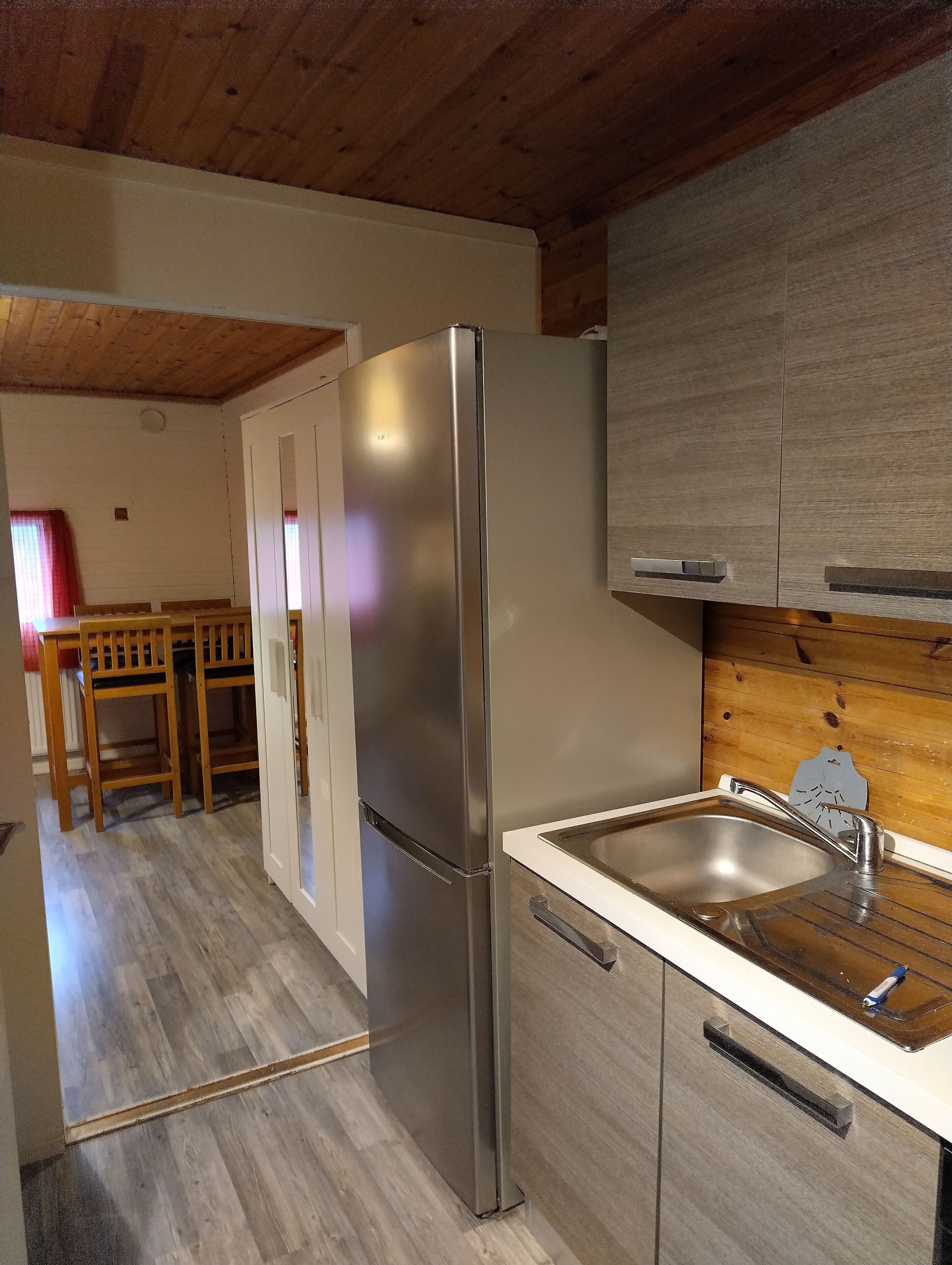 Cabaña, 1 habitación, balcón, vistas al jardín | Interior