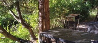 Cozy Kolsva Cabin Private Entrance